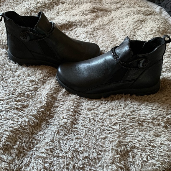 Easy spirit black booties - Picture 2 of 8